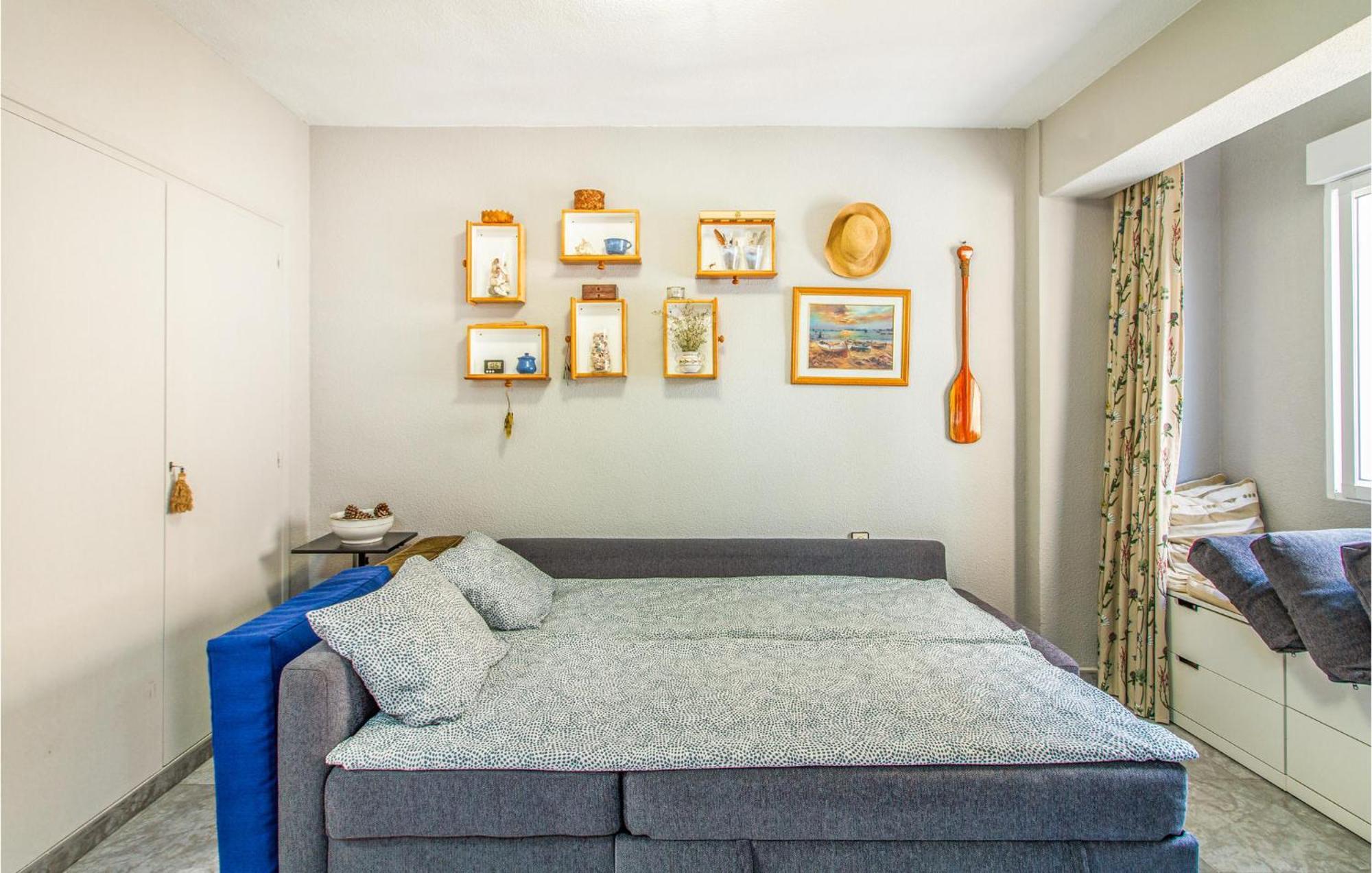 Lovely Apartment In Santa Pola With Wifi Exterior photo